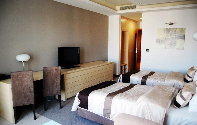 Garni Hotel Centar نوفي ساد المظهر الخارجي الصورة